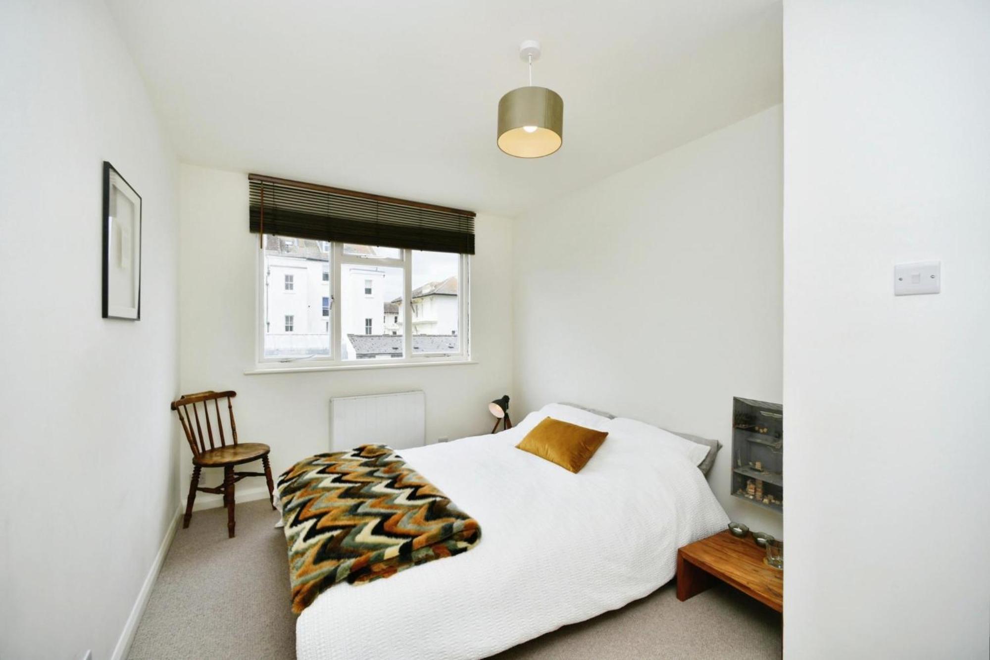 Sunny Seaside Sanctuary - Two Bedroom Apartment Brighton Exterior foto